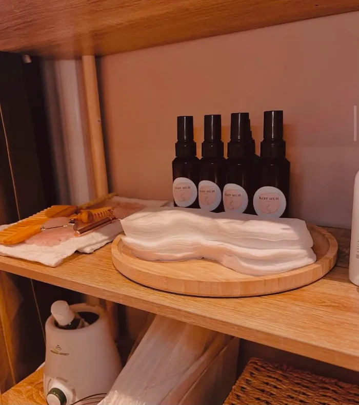 Huiles de massage utilisées chez BabyMum Relax, sélectionnées pour les peaux sensibles